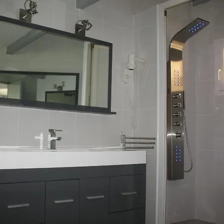 Saint Esteve Appart Appart hôtel 3*