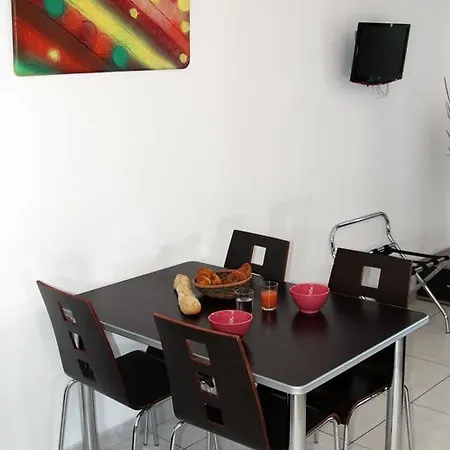 Saint Esteve Appart Апарт-отель