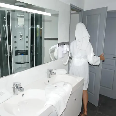 Saint Esteve Appart Апарт-отель