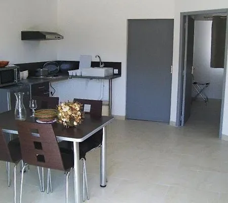 Saint Esteve Appart 3*