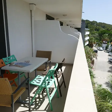 Saint Esteve Appart Appart hôtel 3*