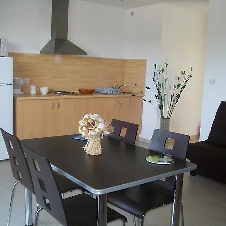 Saint Esteve Appart Appart hôtel 3*